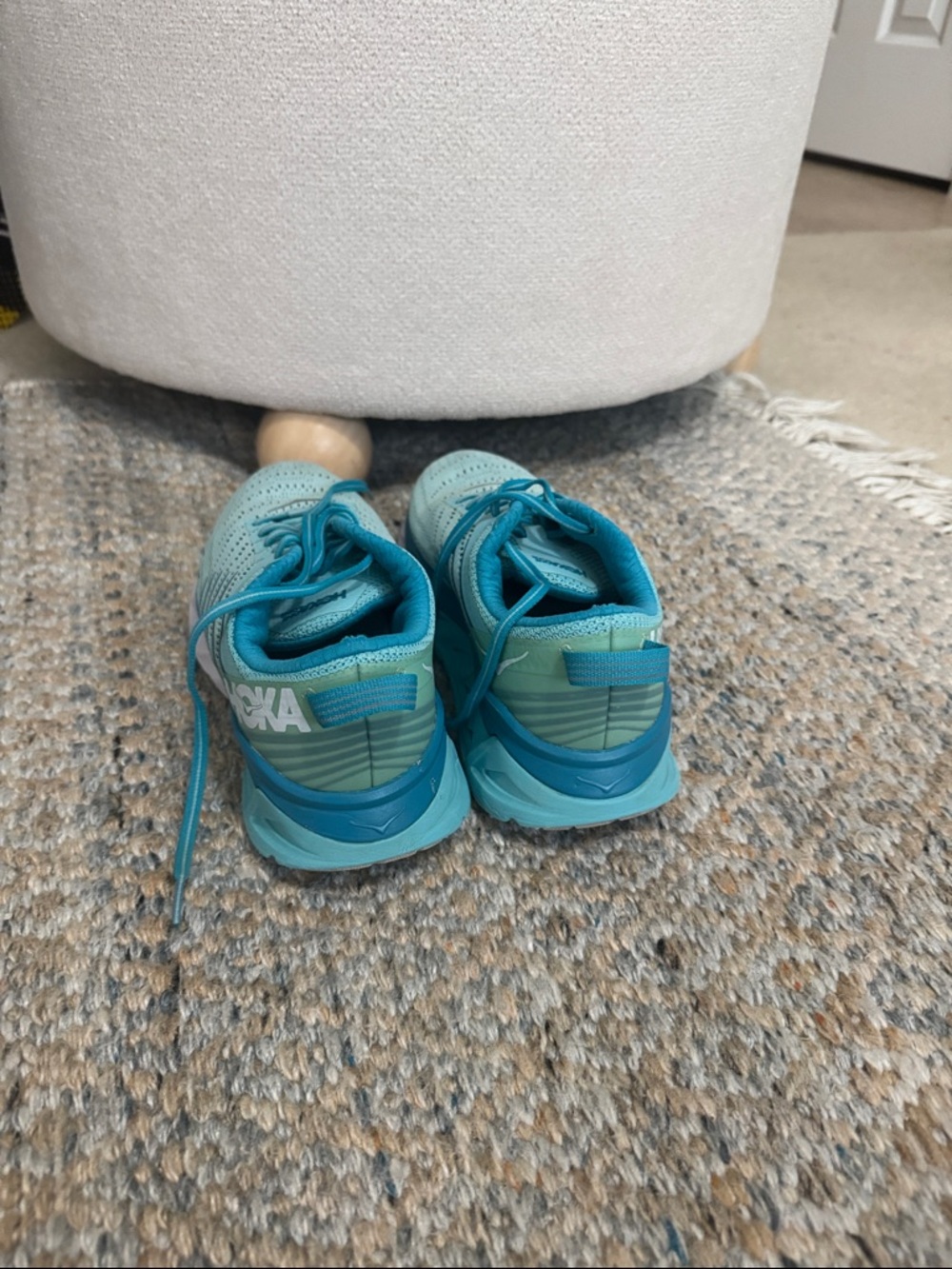 Hoka Arahi 4 Women's Running Shoes - Aqua Teal - Picture 4 of 5